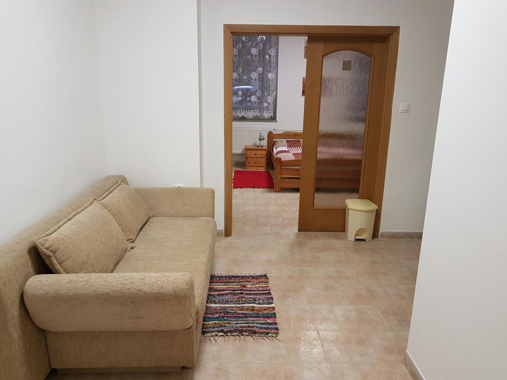 Apartmany U Dvora Jihlava Ngoại thất bức ảnh